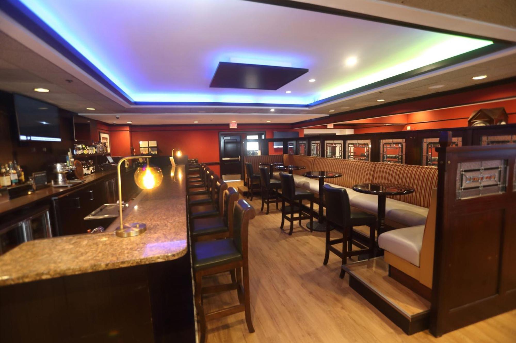 Four Points By Sheraton Wakefield Boston Hotel & Conference Center Exteriör bild