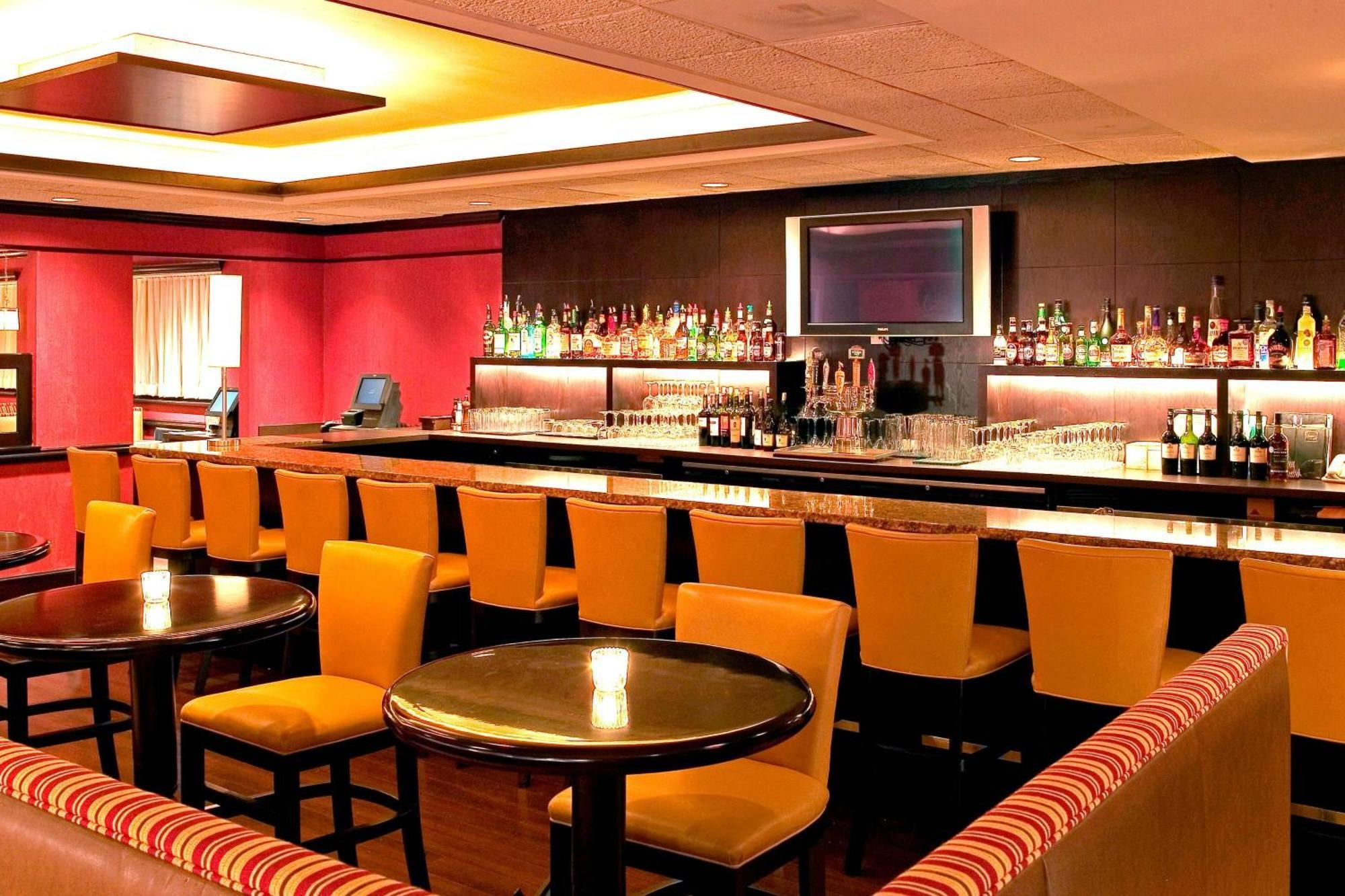 Four Points By Sheraton Wakefield Boston Hotel & Conference Center Exteriör bild