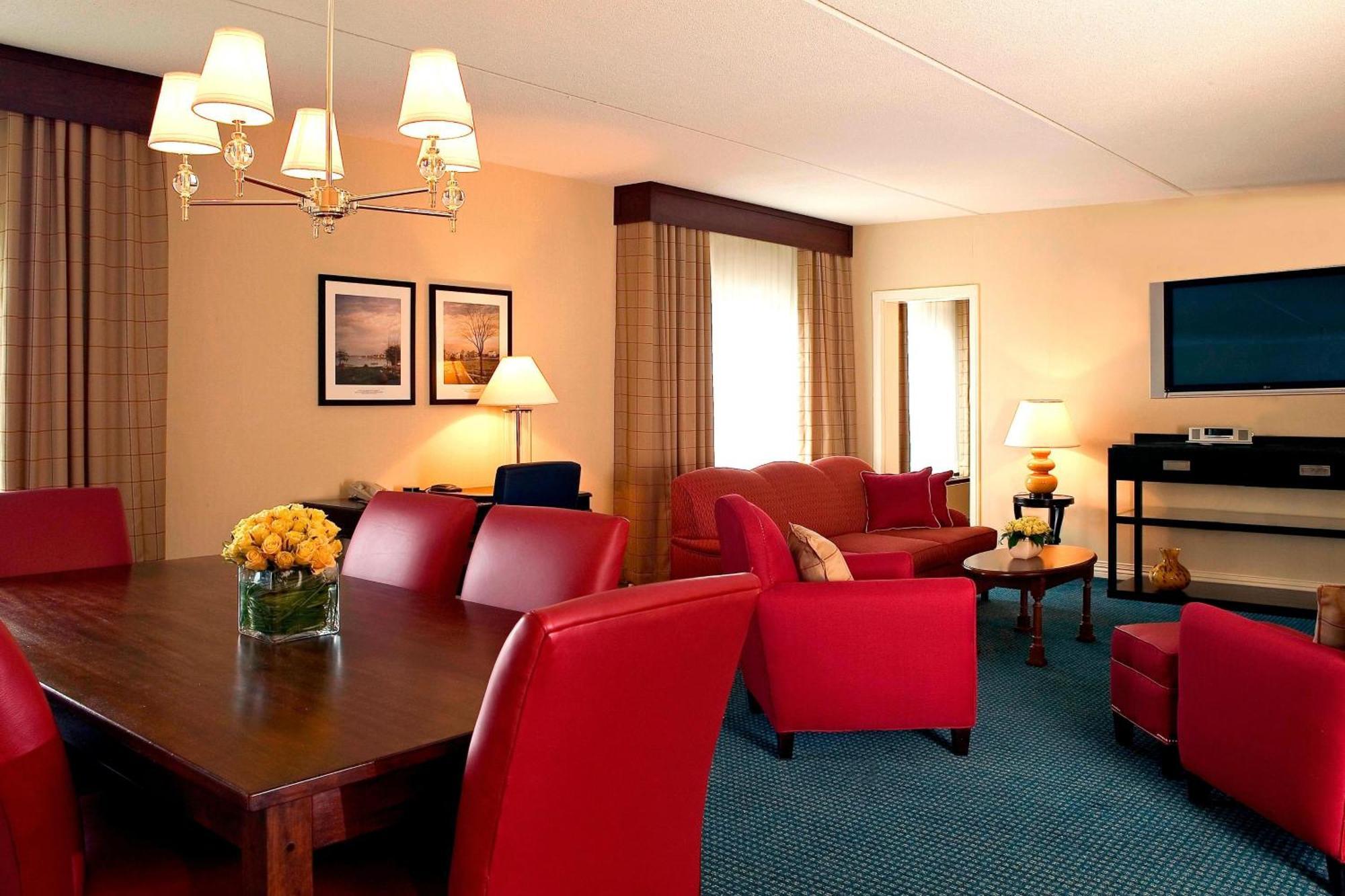 Four Points By Sheraton Wakefield Boston Hotel & Conference Center Exteriör bild