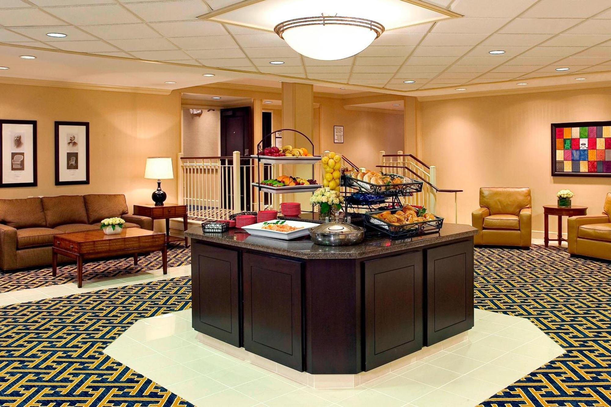 Four Points By Sheraton Wakefield Boston Hotel & Conference Center Exteriör bild